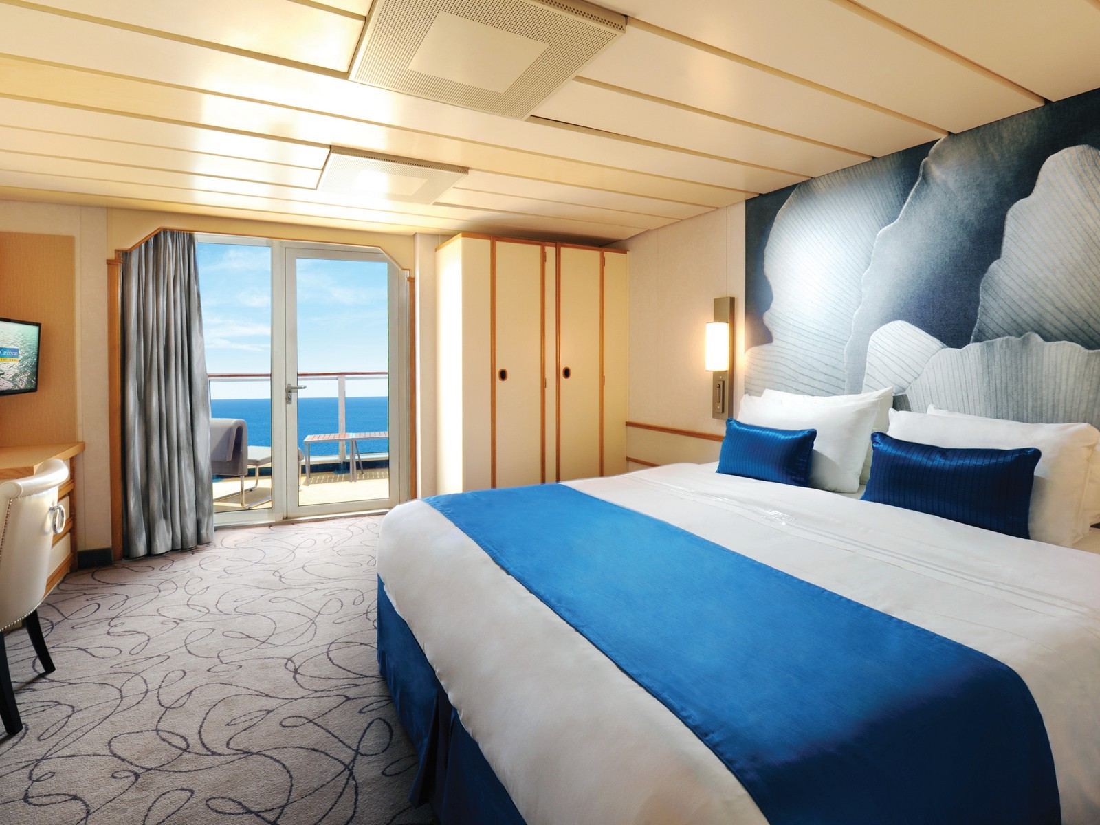 Suite Junior sur l'Empress of the Seas