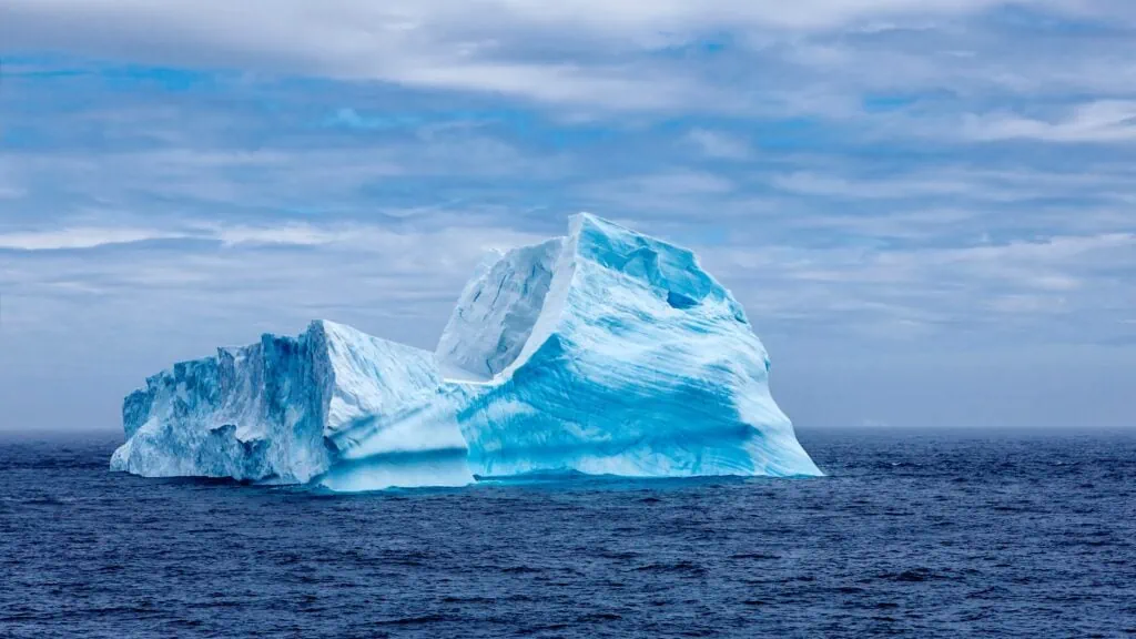 Sphynx iceberg en Antarctique 2