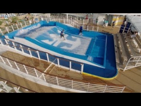 Surfez sur le FlowRider de Royal Caribbean