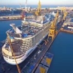 Royal Caribbean FlowRider (Surfer sur un bateau de croisière)