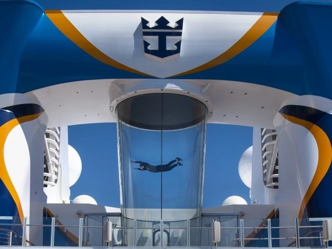 RipCord by iFly, une expérience de simulation de parachutisme palpitante pour les invités à bord du Spectrum of the Seas