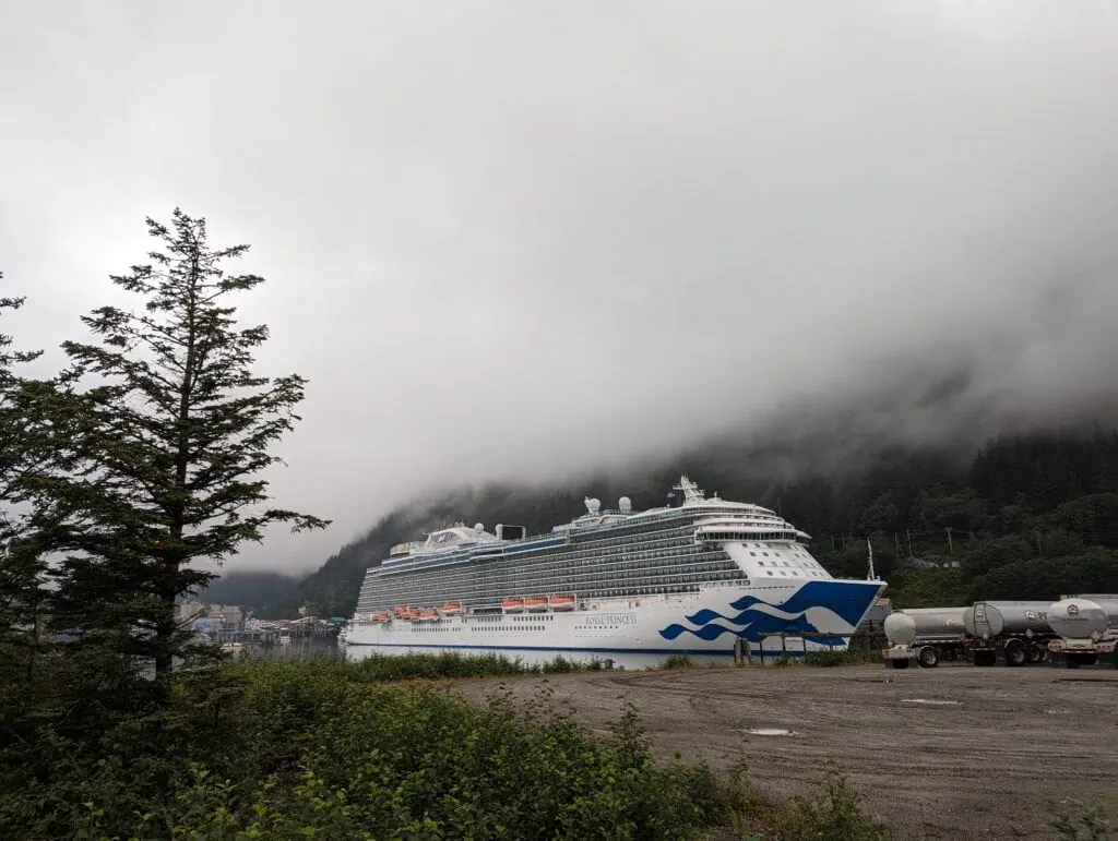 Royal Princess amarré à Juneau en Alaska