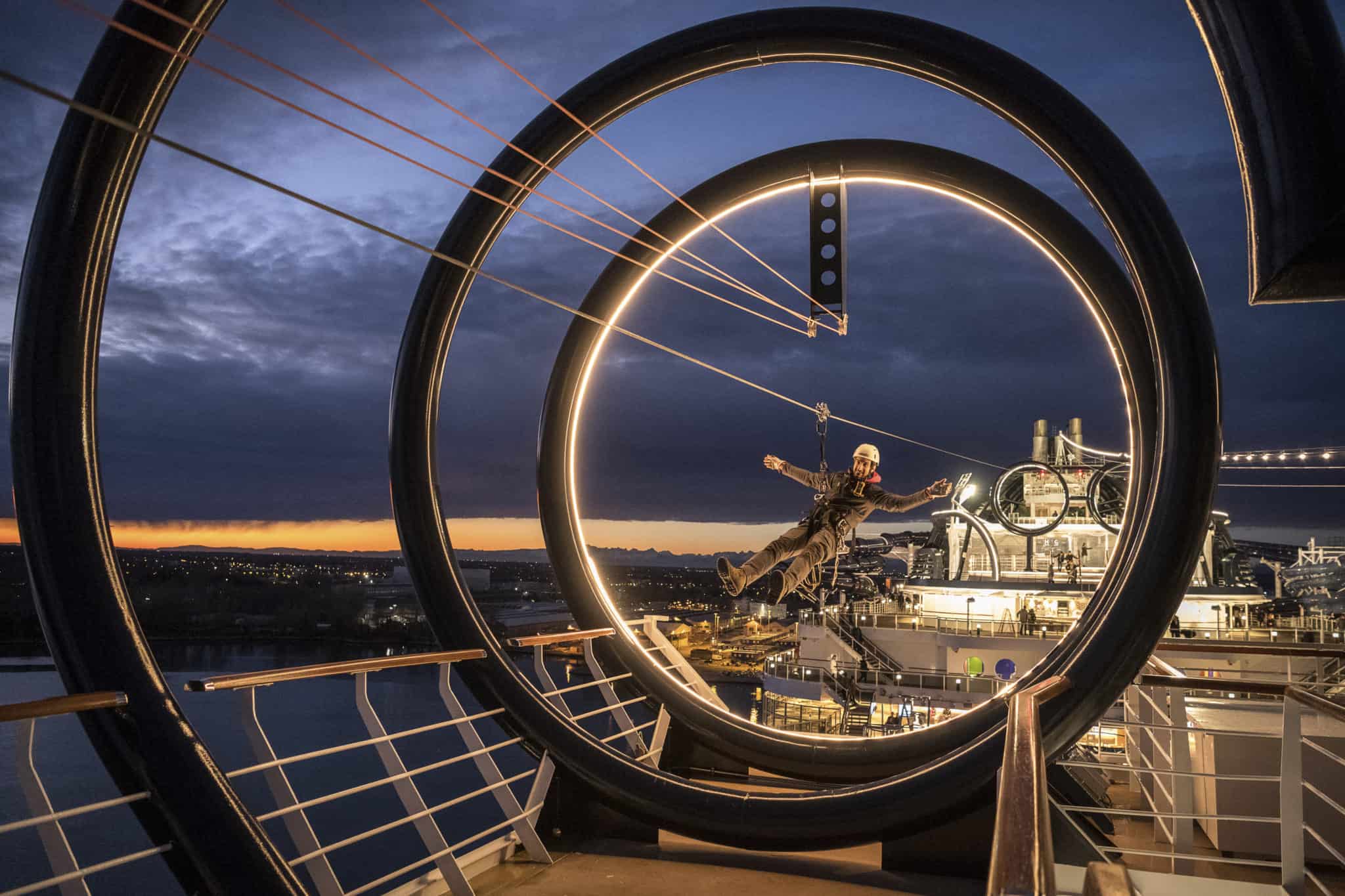 Tyrolienne sur MSC